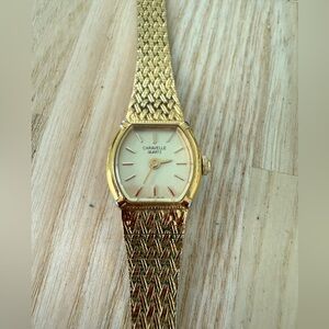 Vintage Caravelle ladies gold tone watch NEW BATTERY